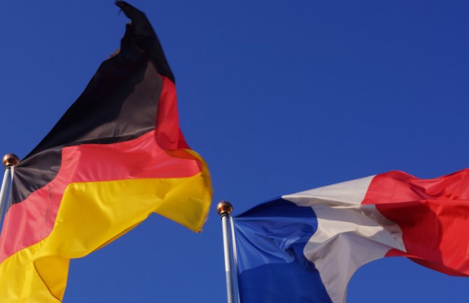 Francuska i Njemačka protiv zabrane ulaska Rusima u EU