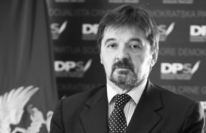 DPS: Vuković bio istinski borac za našu političku ideju i viziju bolje, prosperitetnije i građanske Crne Gore