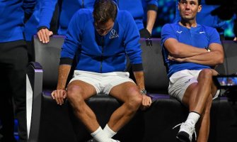 Emotivan oproštaj Federera, šampioni u suzama (VIDEO)