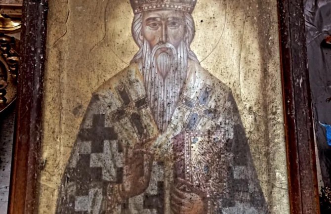 Požar u crkvi u Nikšiću, ikona Svetog Vasilija netaknuta 