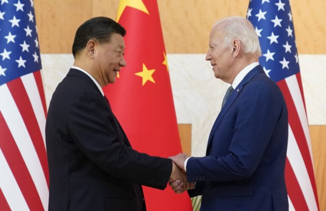 Si s Bajdenom: Kina i SAD da uzmu istoriju kao ogledalo koje će voditi budućnost