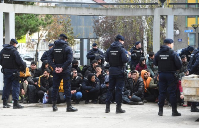Policija u Srbiji privela više od 600 migranata