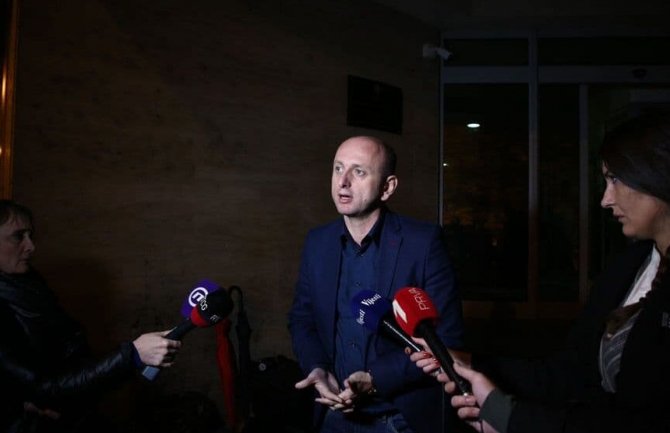 Nakon incidenta sa Kneževićem Gardašević pušten na slobodu
