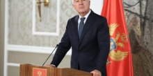 Đukanović: Pobjedom na predsjedničkim izborima do odgovorne i kompetentne vlade koja vodi računa o našim a ne tuđim interesima