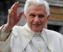 Papa Benedikt XVI teško bolestan: Papa Franjo pozvao na posebnu molitvu