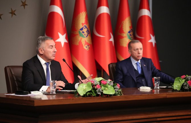 Đukanović: Očigledno je da se ljudi iz Turske u Crnoj Gori osjećaju bezbjedno; Erdogan: Cijenimo i ohrabrujemo Crnu Goru da postane članica EU