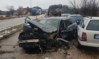 Teška saobraćajna nesreća na putu Podgorica-Nikšić: Jedan poginuli, četvoro povrijeđenih