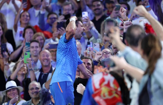 Vratio se kralj Melburna: Novak osvojio Australijan Open za istorijsku 22. titulu i povratak na čelu ATP liste