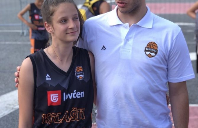 Mlada košarkašica Ivona Đikanović preminula u 19, godini