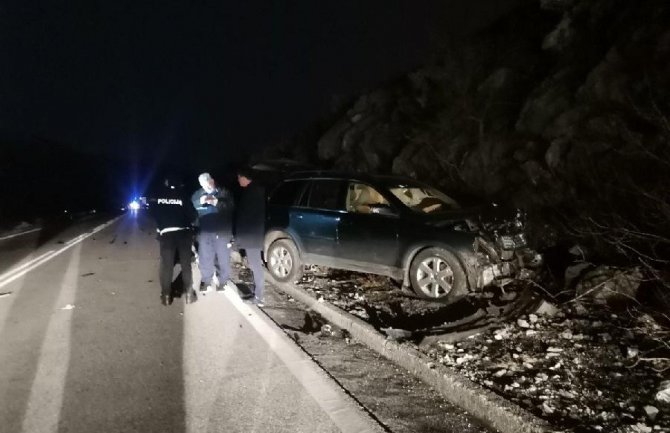 Saobraćajna nezgoda na putu Nikšić-Podgorica,  povrijeđeno je više osoba