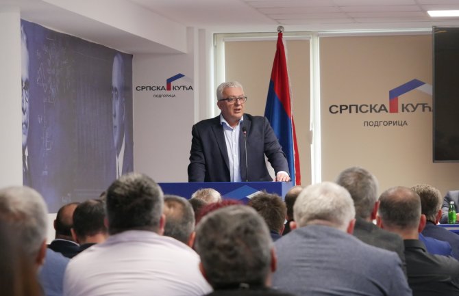 Andrija Mandić kandidat za predsjednika Crne Gore