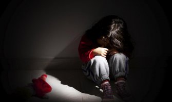 Slučaj silovanja djevojčice: Ako ne dođeš da me nešto poslušaš, ostaviću tvoje roditelje bez posla, a oca ću ti ubiti