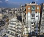 Zgrada koja je ostala da stoji nakon zemljotresa u Turskoj postala internet senzacija