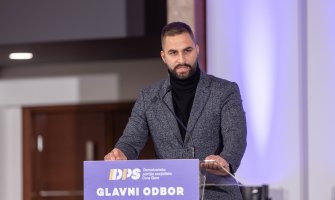 Muratović: Milatović izlazi iz šinjela Slobodana Miloševića