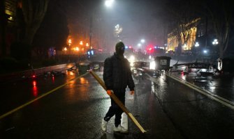 Kremlj krivi SAD zbog protesta koji podižu “antirusko“ raspoloženje u Gruziji; Lavrov: Situacija neodoljivo podsjeća na kijevski Majdan