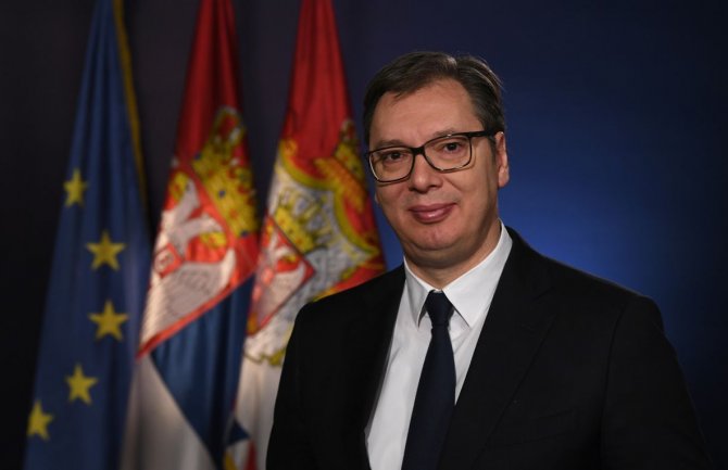 Vučić: Pozivam sve na mir
