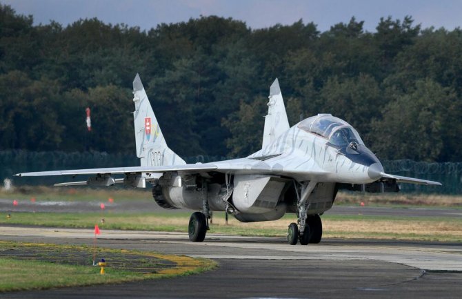 Četiri prva slovačka lovca MiG-29 isporučena Ukrajini