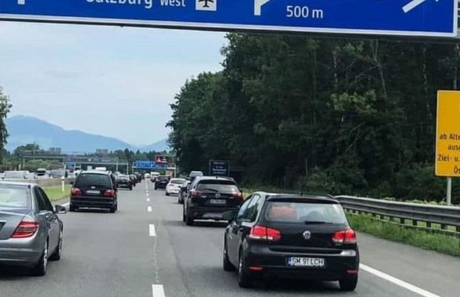Iz Njemačke, Luksemburga i Austrije kreće velika auto-kolona prema Crnoj Gori