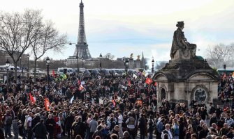 Francuska se suočava s novim štrajkovima