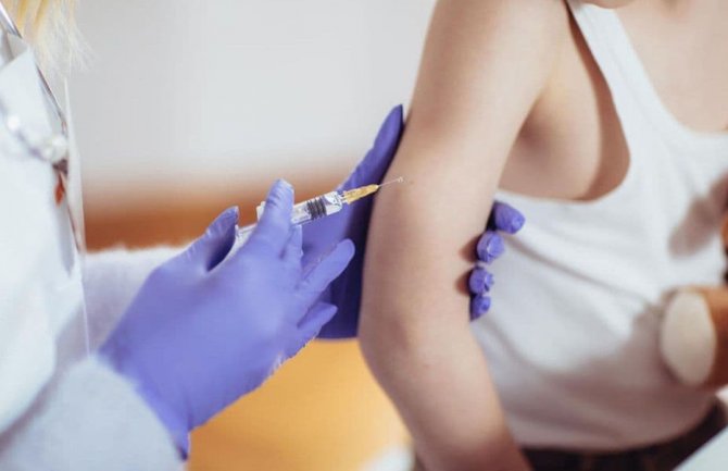 Porastao broj djece vakcinisane MMR vakcinom