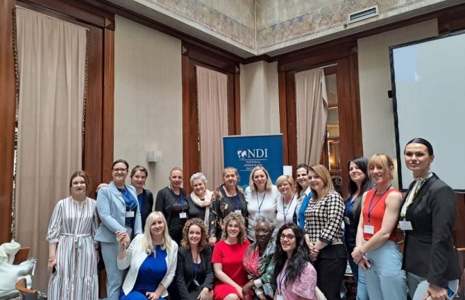 Alijansa žena DPS učestvovala na Regionalnoj konferenciji “Van kvota, razbijanje ciklusa – politička participacija žena u Jugoistočnoj Europi”