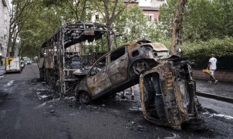 Reakcija na nasilje: Francuska raspoređuje oklopna vozila žandarmerije