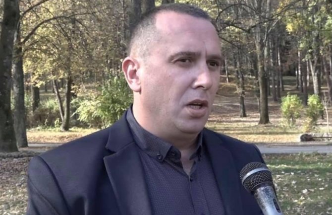 Razriješeni direktor Čistoće u Pljevljima traži tri četvrtine zarade do kraja mandata