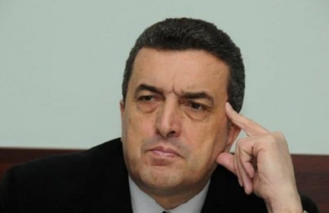 Vukadinović: Spajić napravio grešku u startu, treba da podijeli resore srazmjerno jačini konstituenata
