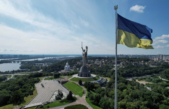 “Ukoliko zapadni saveznici ne popune rupu u budžetu Ukrajini prijeti kolaps“