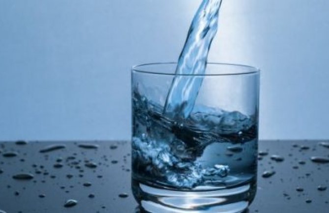 Prekomjerna konzumacija vode može biti štetna za organizam