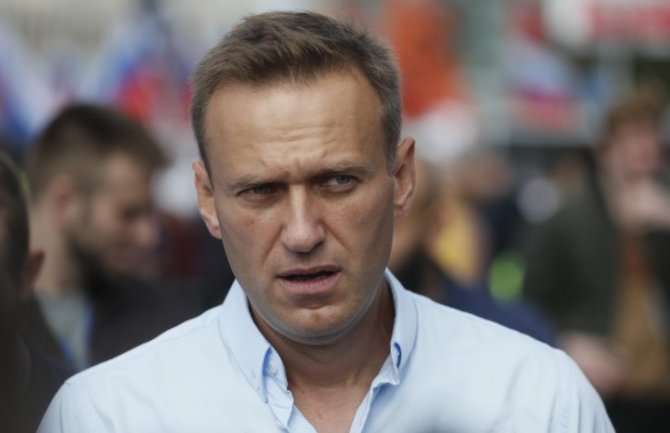 Navaljni nakon presude: Putin ne treba da postigne svoj cilj, ne gubite volju za otporom