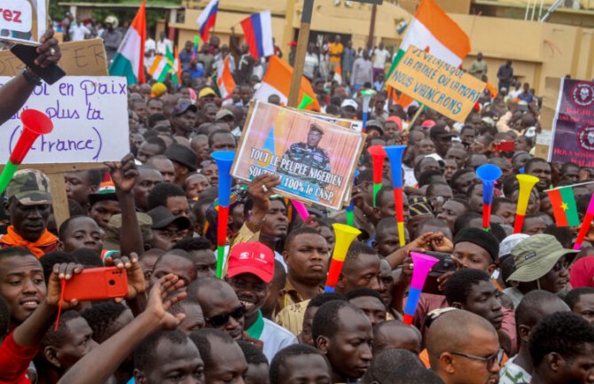 Vojna hunta proteruje ambasadora Francuske iz Nigera; Pariz: Nemaju ovlašćenja za takvu odluku