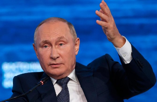 Putin: Ruska ekonomija je stabilna