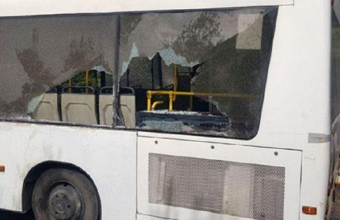 Sukobin: Sudar autobusa i kamiona, povrijeđena djevojčica