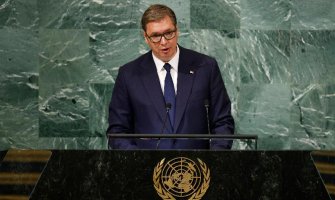 Vučić na skupštini UN-a: Posvećujemo se više ljubimcima, nego djeci