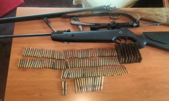 Šavnik: Pretresom pronađene puške i municija, krivična prijava protiv jedne osobe