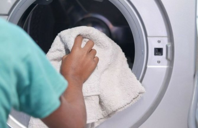  Ubacite kašiku soli u mašinu za veš prije pranja rublja iz više razloga