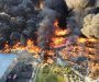 Stravičan požar u Osijeku; Vatrogasci nemoćni: Oprema nam se topi, ovo nikad nisam doživio