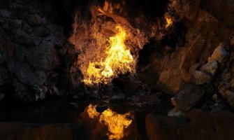 Pećina vode i vatre: Čudo prirode koje oduzima dah