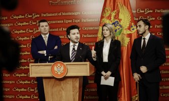 URA: Spajićeva većina odbila da pomogne djeci korisnicima Alimentacionog fonda