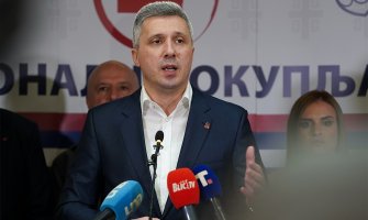 Boško Obradović podnosi ostavku na mjesto predsjednika Dveri