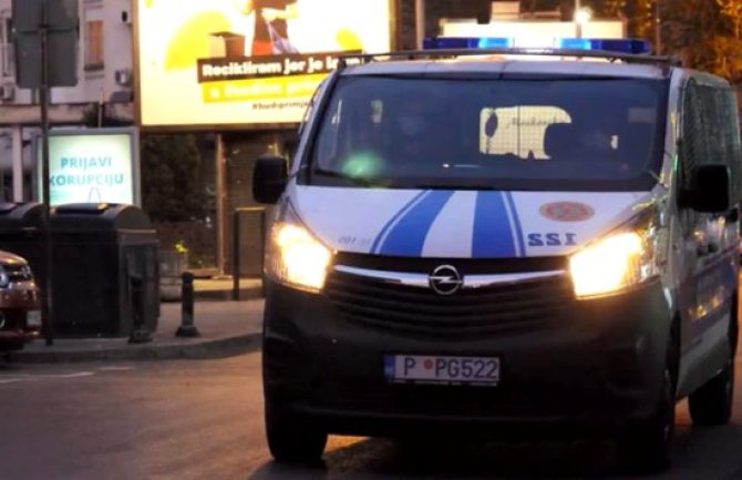 Hapšenje u Podgorici: Brzinom od 136 kilometara na sat prošao kroz dva crvena svjetla