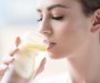 Tvrdnje stomatologa: Voda sa limunom može da ošteti zubnu gleđ