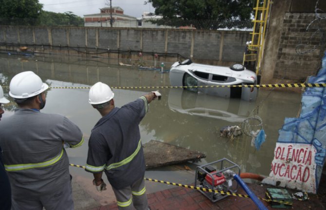 Sedam mrtvih u Rio de Žaneiru zbog obilnih padavina