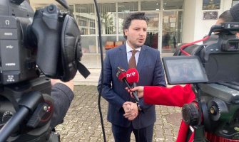 Abazović: Predmet obesmišljen, više ne dolazim na suđenje