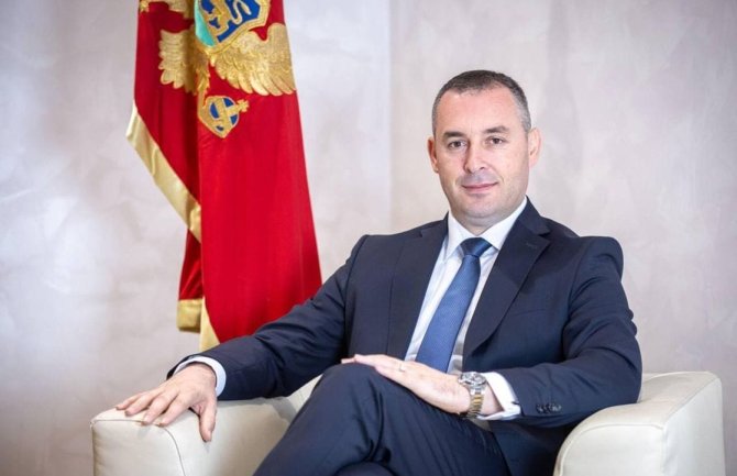 Šćekić čestitao vaterpolistima plasman na OI: Danas ste pokazali da možete postizati dobre rezultate