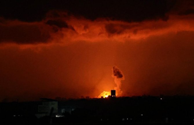 Izrael bombardovao Gazu uoči glasanja o primirju