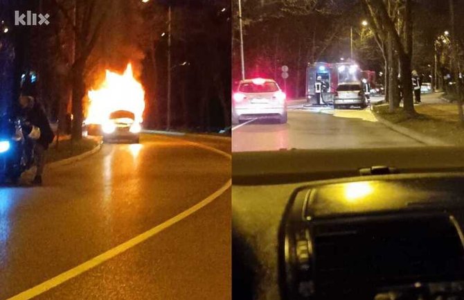 Zenica: Automobil se zapalio tokom vožnje, vatrogasci ugasili požar