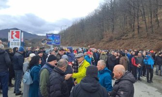 Građani Mojkovca završili protest protiv otvaranja rudnika Brskovo; Magistrala koju su blokirali, sada prohodna
