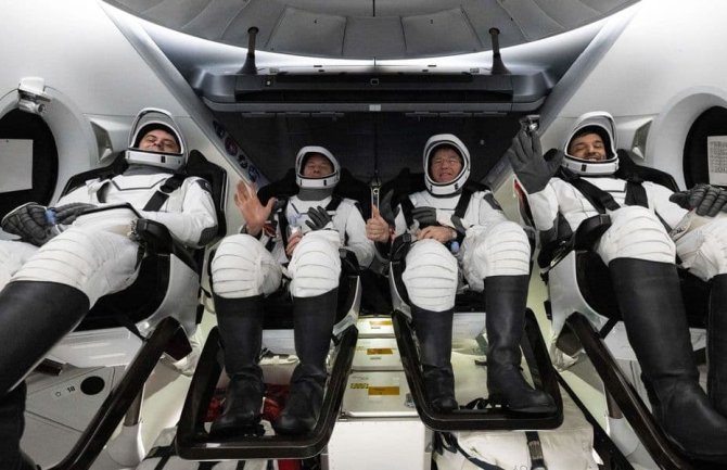 Četiri astronauta se vratila na Zemlju nakon šest mjeseci u orbiti
